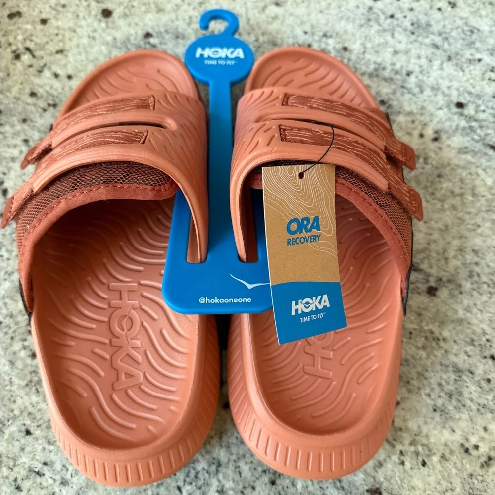 Gender Inclusive Ora Luxe Slide Sandal HOKA - Picture 3 of 5